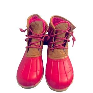Cutest hot pink duck boots